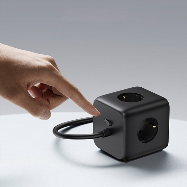 Зарядний пристрій UGREEN CD268 DigiNest Cube 65W (2xUSB-C + 2xUSB-A, 3xAC) з підтримкою GaN III